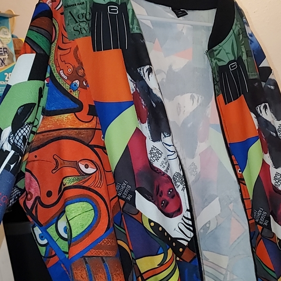 Jacket - Picture 3 of 3